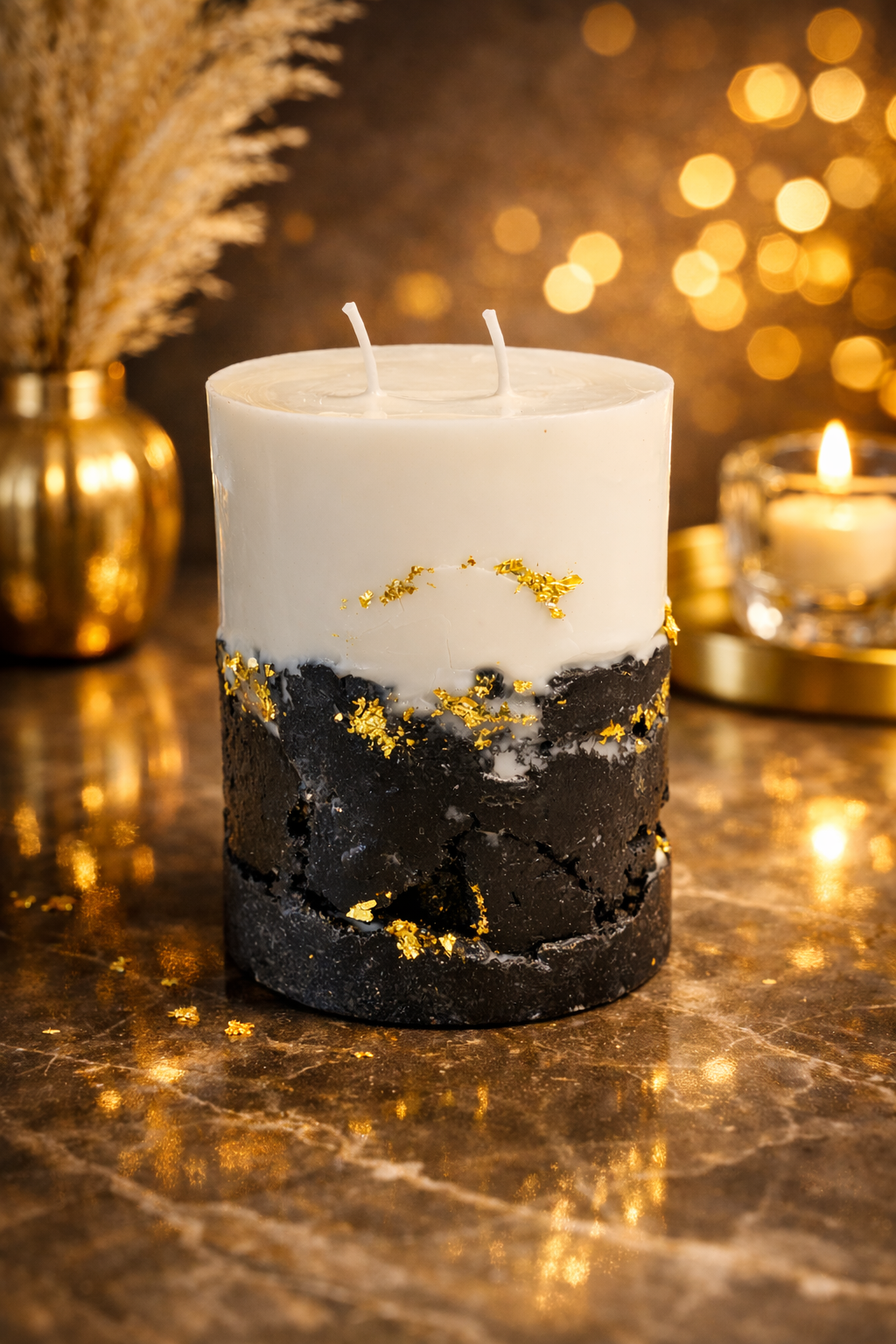 Betonkerzen „Black & Gold“ - Handgegossen & veredelt im Atelier Aurora