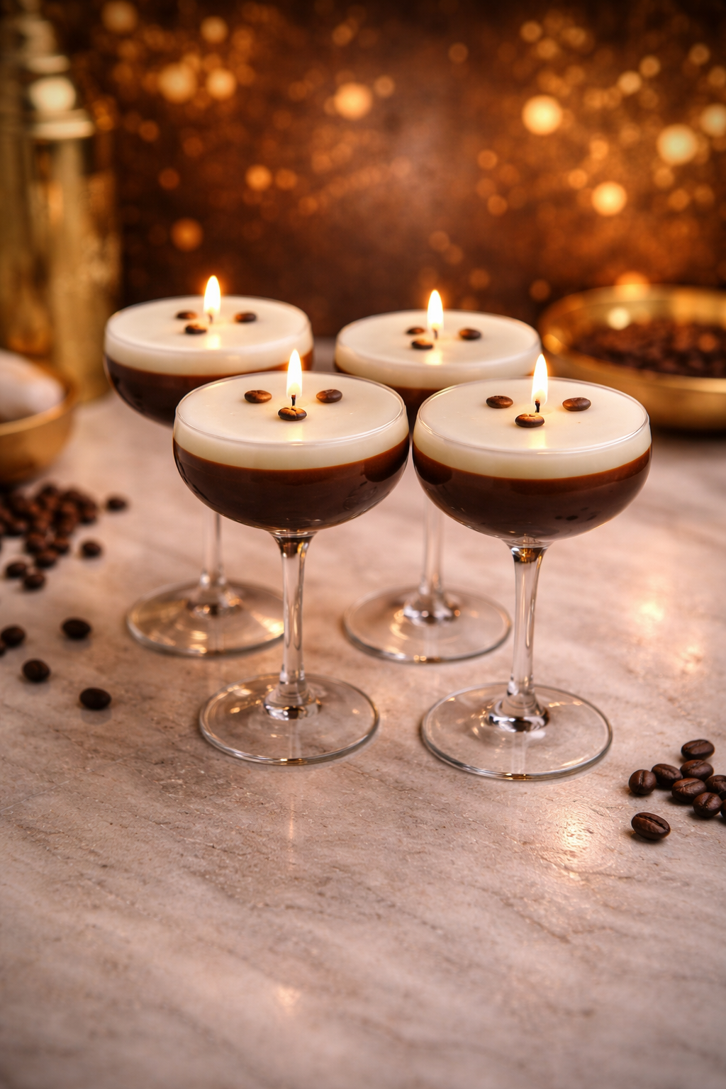 Luxus-Cocktailkerze „Espresso Martini“ – Handmade im Atelier Aurora