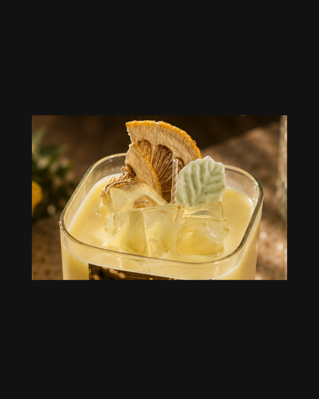 Iced Citronella/Lemmon Latte Candle – handgemachte Sommerkerze gegen Stechmücken